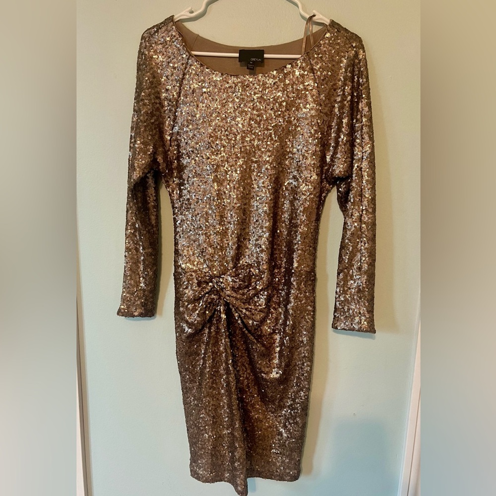 Elegant Sequin Long Sleeve Dress